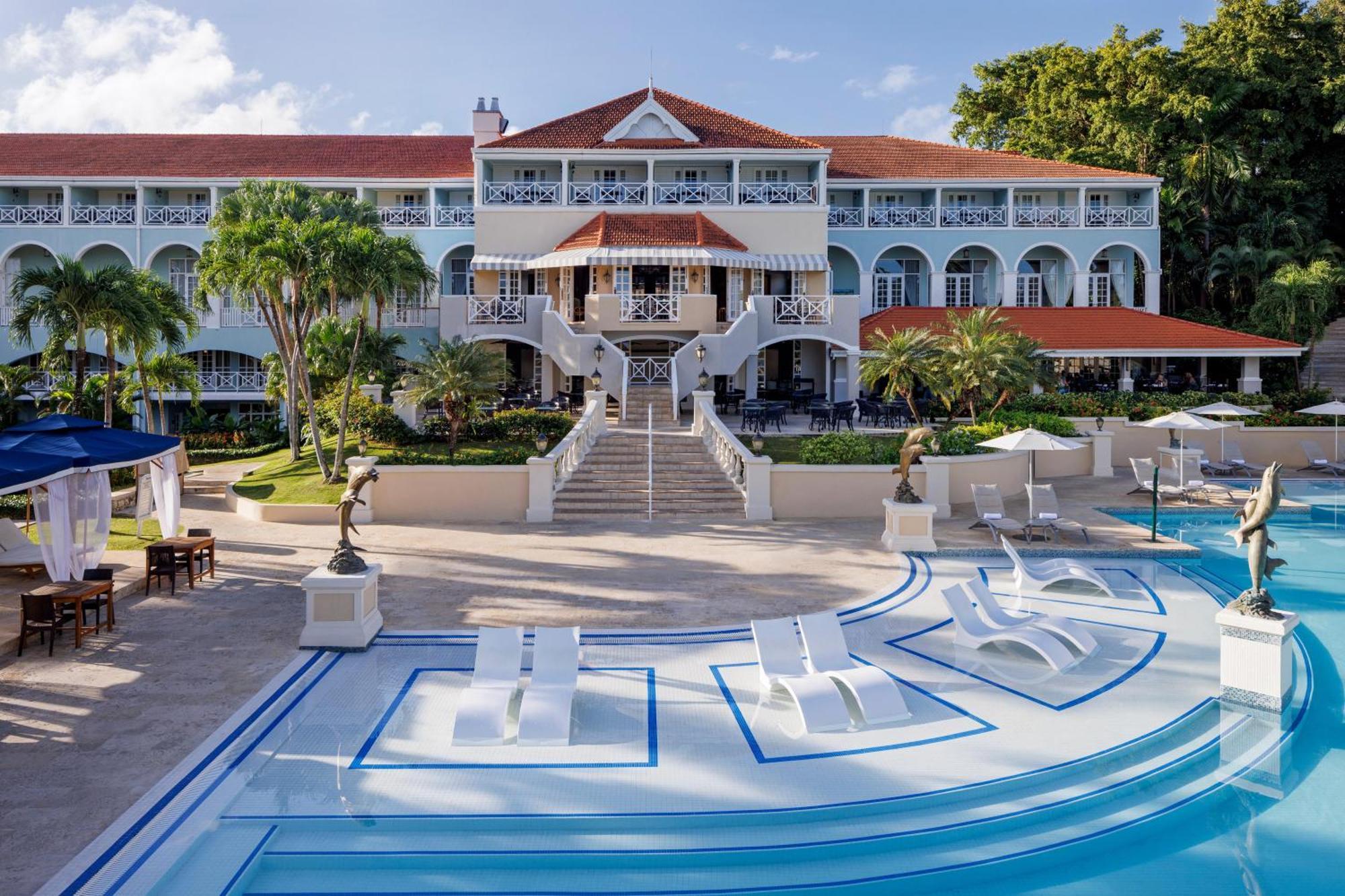 Sandals Ochi Beach All Inclusive Resort - Couples Only (Adults Only) Очо Риос Екстериор снимка